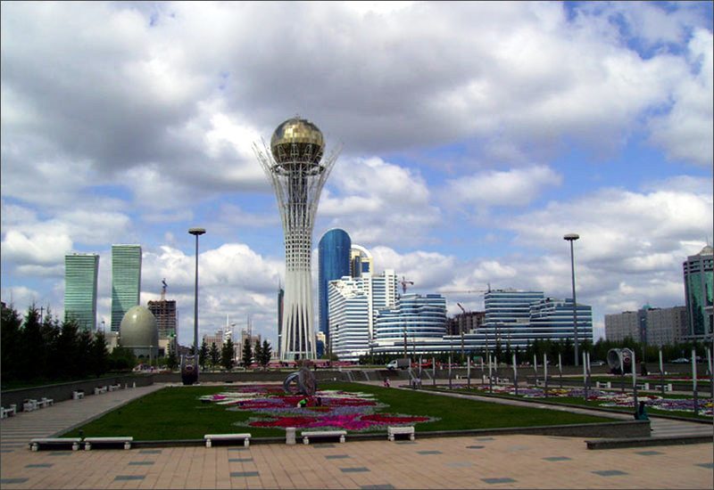 Astana zip. BHB Астана. Астана 2000 год фото. Столица Вольная птица это Астана. Астана с птичьего полета, цвета голубой.